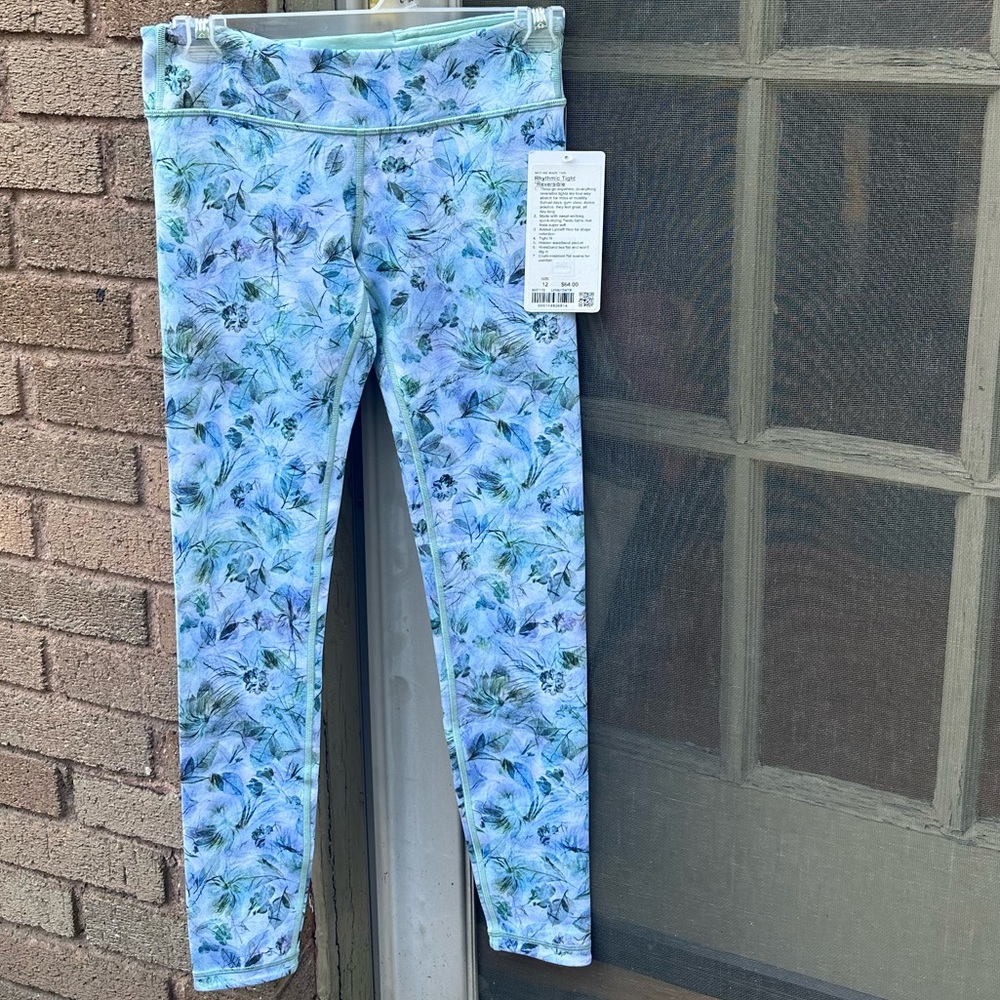 NWT Ivivva Rhythmic Tight Twolu size 12